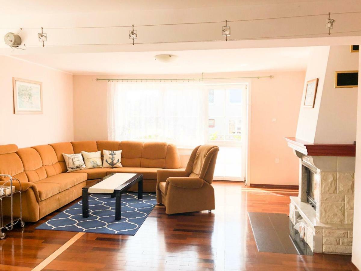 Villa Konik Morski Рева Экстерьер фото